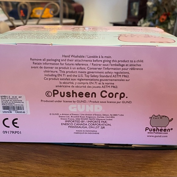 Birthday Pusheen and Stormy Collector Set - Picture 2 of 4